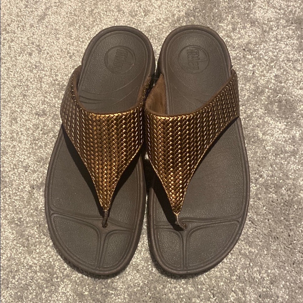 Fit Flop Brown and Black Woven Sandals Size 9